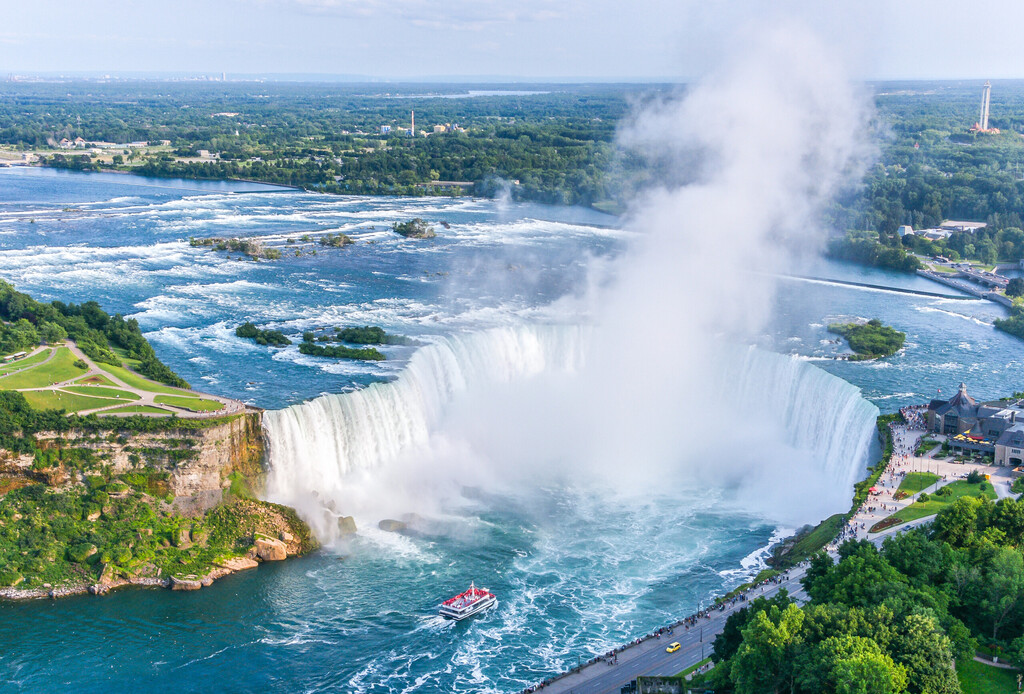Wodospad Niagara z lotu ptaka, Canadian Falls, Kanada, licencja: shutterstock/By 
